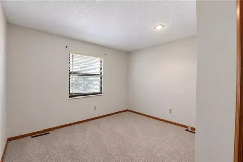 Bedroom - 112 SE Flagstone Dr, Lees Summit, MO 64063 photo 2 of 5