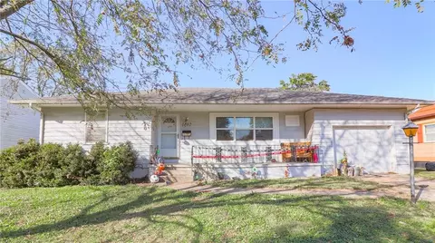 1402 Quincy Ave, Sedalia, MO 65301