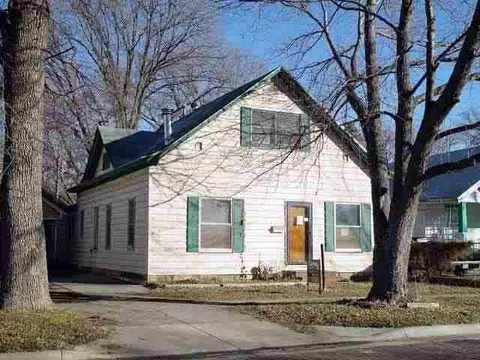 238 Clark, Augusta, KS 67010 photo 1