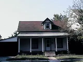805 E 11th, Winfield, KS 67156 photo 1