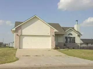 214 Creekstone, Mulvane, KS 67110 photo 1