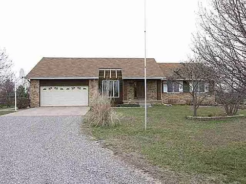 10230 June Dr, Derby, KS 67037 photo 1