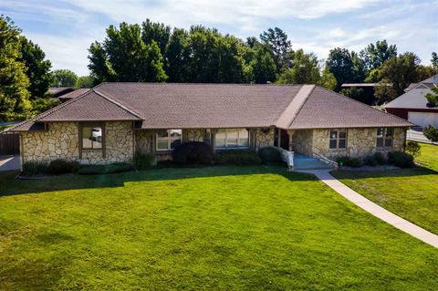 7761 E Killarney Ct Wichita Ks 67206 27 Photos Mls 585442 Movoto