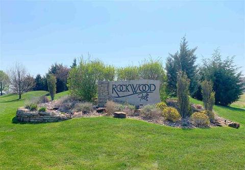 1180 N Countrywalk St, Rose Hill, KS 67133