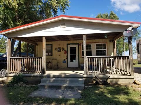 2465 46th St, Fall River, KS 67047 photo 1