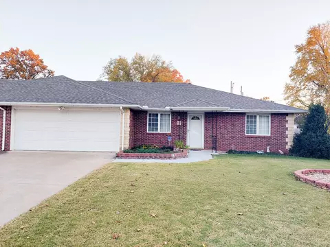 507 W 6th Ave, Cheney, KS 67025 photo 1