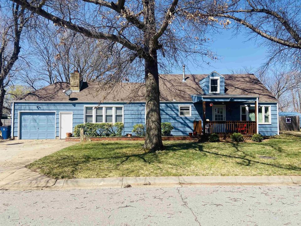 120 E Boys St, Argonia, KS 67004 35 Photos MLS 609553 Movoto