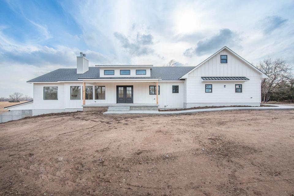  2820 S 343rd St W, Cheney, KS 67025 photo 1