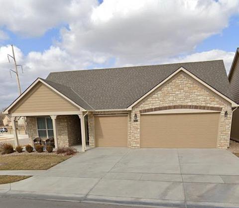 906 E Clearlake, Derby, KS 67037 photo 1
