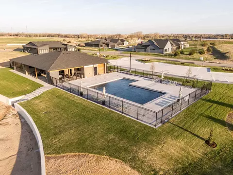 8345 Waterway Ct, Maize, KS 67101 photo 5