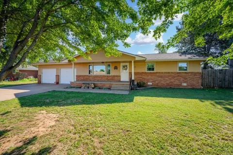 1003 N Anthony Ave, Anthony, KS 67003 photo 1