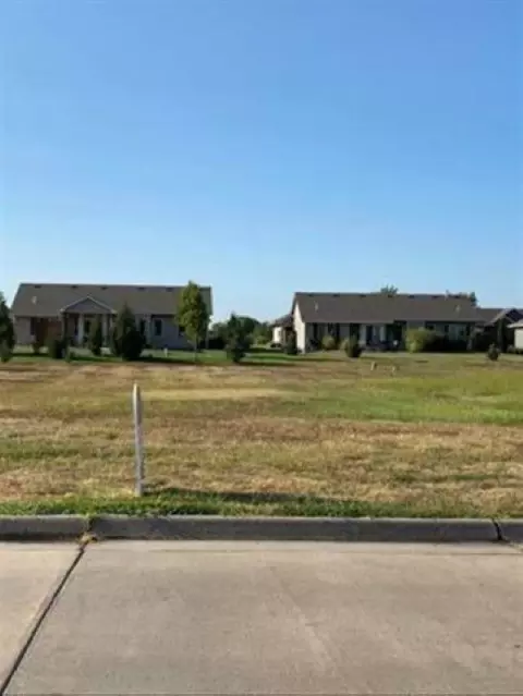 2132 Beltline Ct Lot 13 Blk D Sand Creek Sta #LOT 13, BLK D SAND CREEK STATION, Newton, KS 67114
