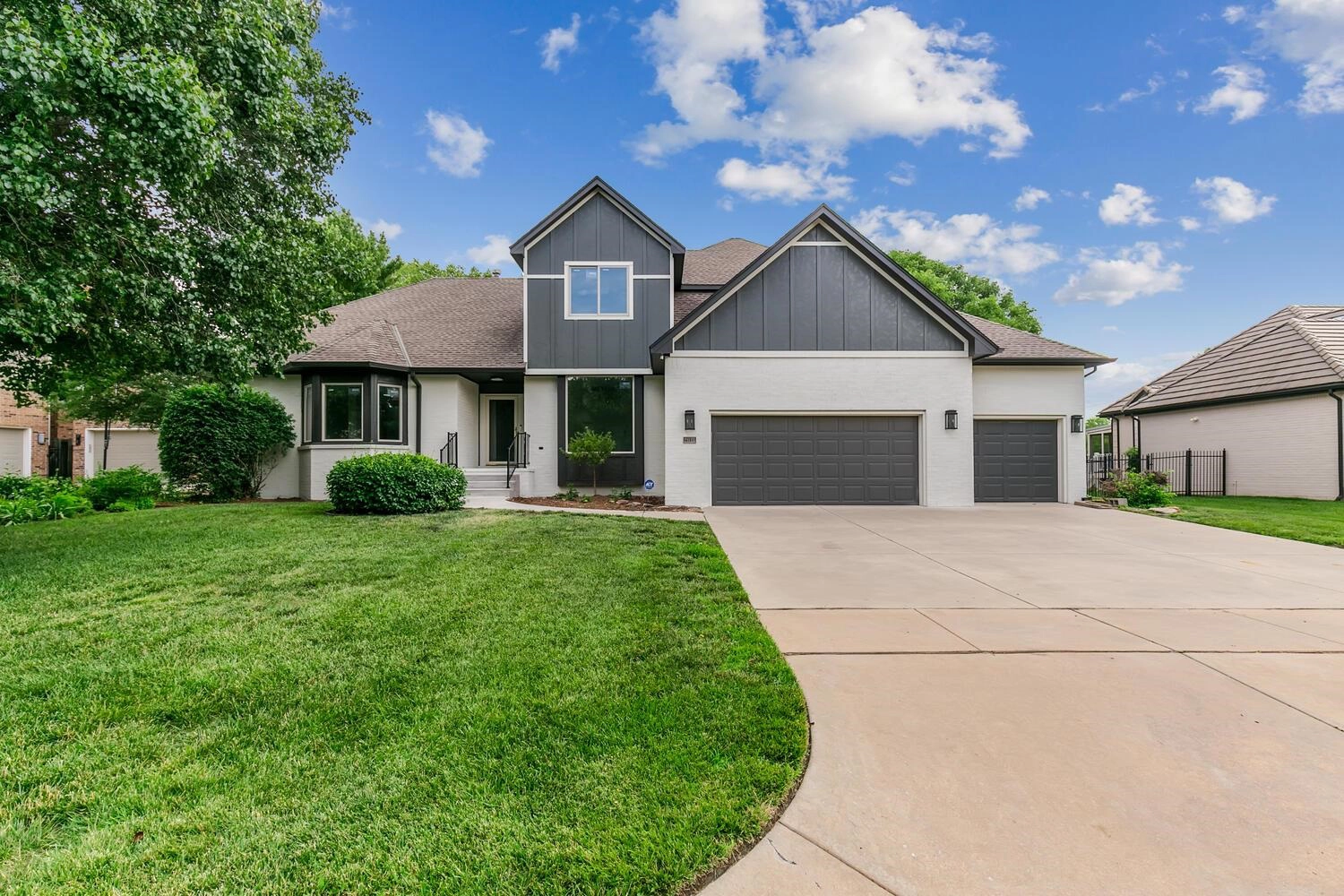 2610 N Wilderness Cir  