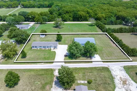 116 S Main St, Burden, KS 67019 photo 1