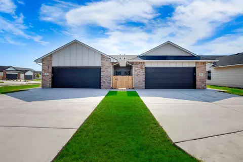 436-438 Long Path Ct, Goddard, KS 67052 photo 1