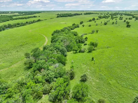 Other - 00 Us 400, Leon, KS 67074 photo 3 of 17