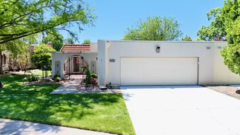 81 E Via Verde St, Wichita, KS 67230