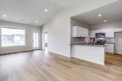 Living - 5463 Briskbay Ct, Maize, KS 67101 photo 4 of 4