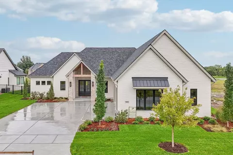 1810 N Veranda St, Wichita, KS 67206
