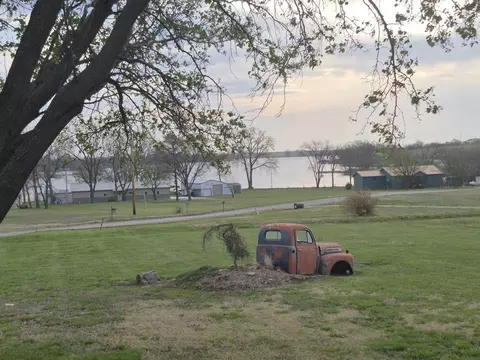 View/Area - 81 Eureka Lake Rd, Eureka, KS 67045 photo 1 of 2