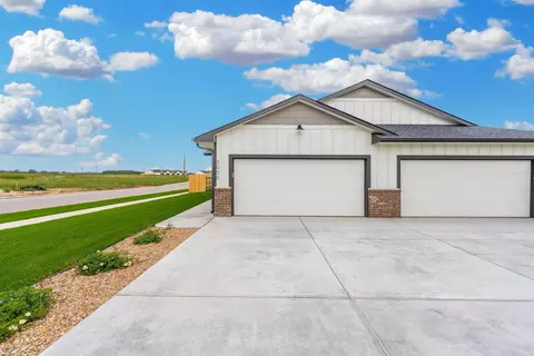 Exterior - 2017 N Reece St, Goddard, KS 67052 photo 2 of 11