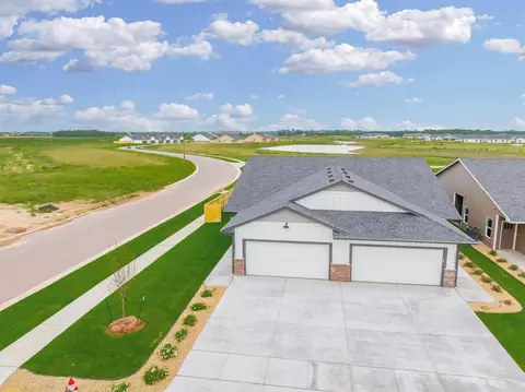2017 N Reece St, Goddard, KS 67052