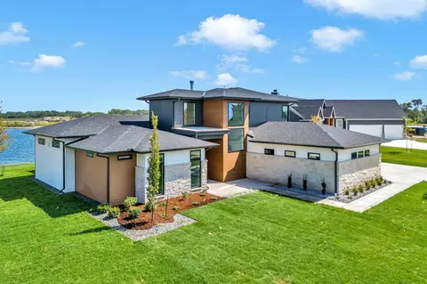 5118 Shoreside St, Maize, KS 67101
