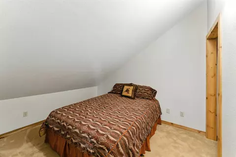 Bedroom - 3266 Dove Rd, Abilene, KS 67410 photo 4 of 4