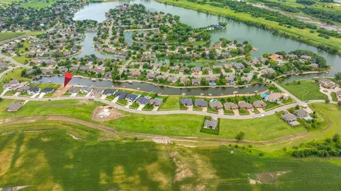 3011 W Crystal Bch, Wichita, KS 67204