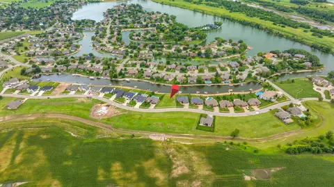 3301 W Crystal Bch, Wichita, KS 67204