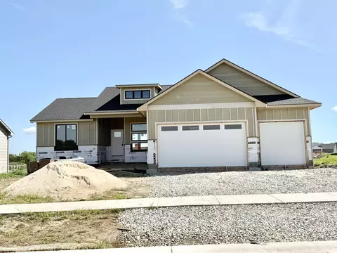 2628 S Clear Creek St, Wichita, KS 67230