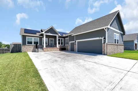 Homes For Sale in 67219, KS | Real Estate & Listings | Movoto