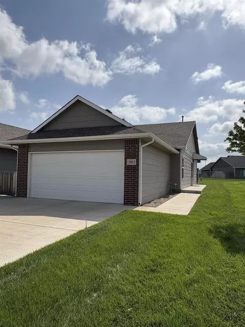 2515-2513 W 55th St N, Wichita, KS 67204