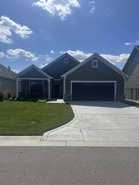 135 S Heritage Way, Andover, KS 67002