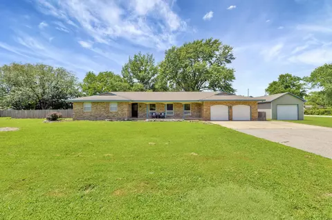 5575 N Sedgwick, Wichita, KS 67204