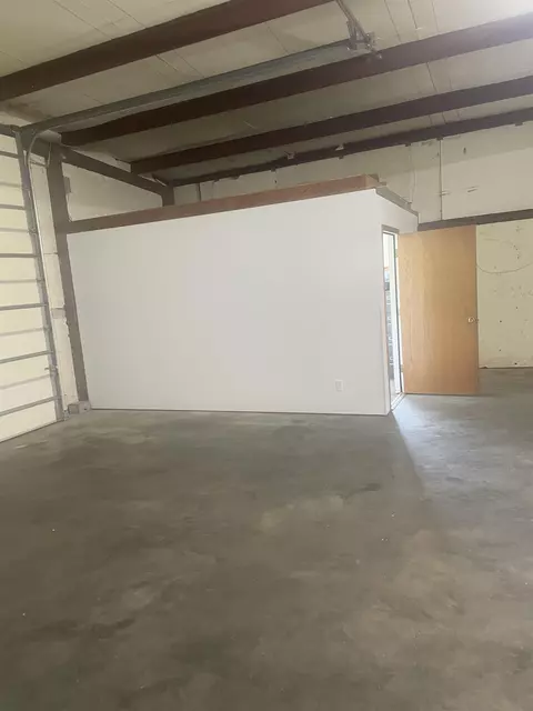 903 E 8th St, Harper, KS 67058 photo 10