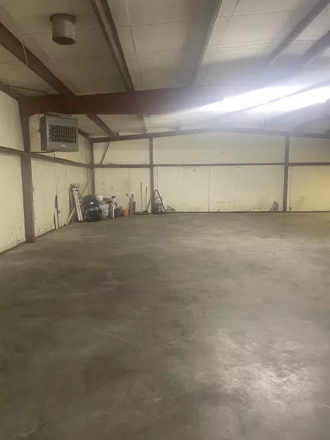 903 E 8th St, Harper, KS 67058 photo 8