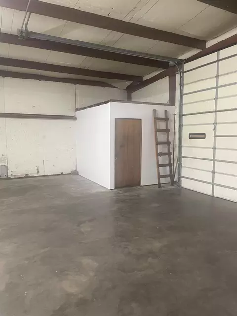 903 E 8th St, Harper, KS 67058 photo 9