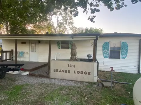 124 Eureka Lake Rd, Eureka, KS 67045 photo 1