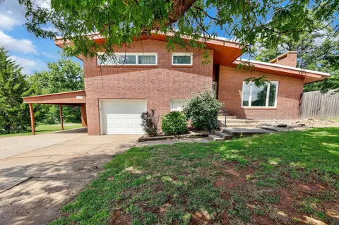 1213 N Walnut St, Kingman, KS 67068