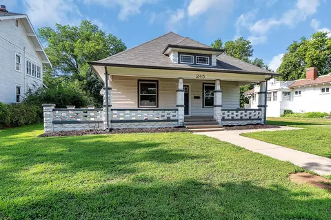 245 E C Ave, Kingman, KS 67068