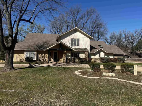 2305 N Squirrel Run, Arkansas City, KS 67005