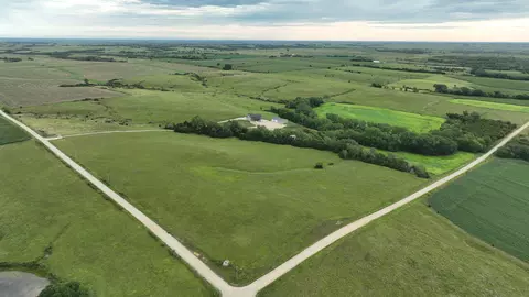 00000 Knight Rd #TRACT 2, Westmoreland, KS 66549