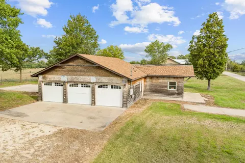 1027 N 190th Rd, Minneapolis, KS 67467