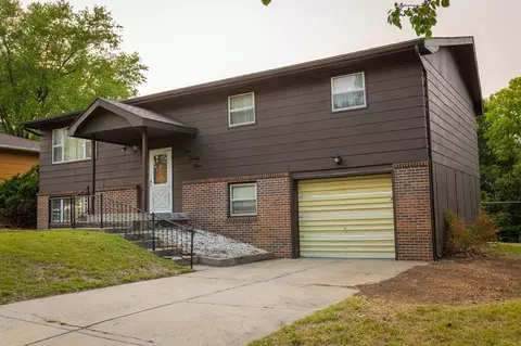 529 W 18th St, Concordia, KS 66901