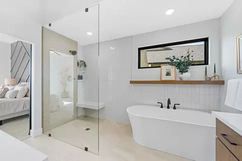 Bath - 8499 W Pebble St, Maize, KS 67101 photo 2 of 3