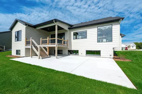 Exterior - 8499 W Pebble St, Maize, KS 67101 photo 7 of 8