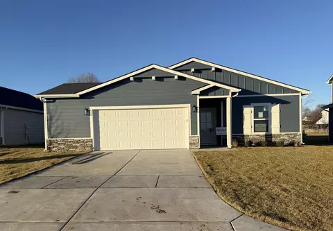 2812 S Maize Ct, Wichita, KS 67215