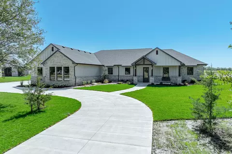 16681 W Hickory St, Goddard, KS 67052