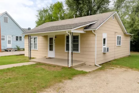 405 S Arthur, El Dorado, KS 67042